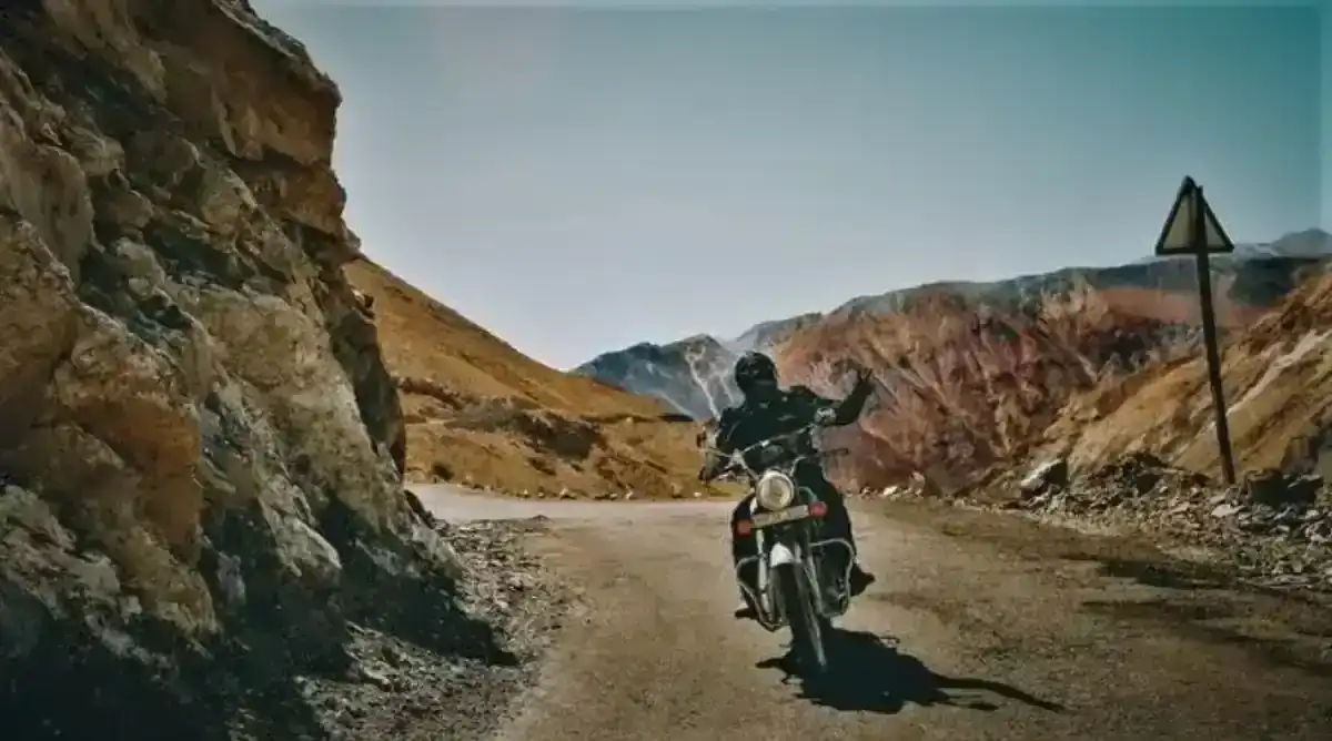 Manali Leh Bike Adventure | With Hanle & Tsomoriri